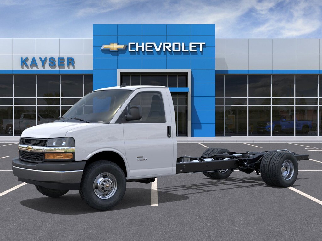 New 2025 Chevrolet Express Cutaway 4500 2WT Cutaway Van
