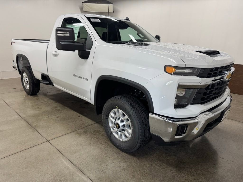 2025 Chevrolet Silverado 2500HD LT's photo