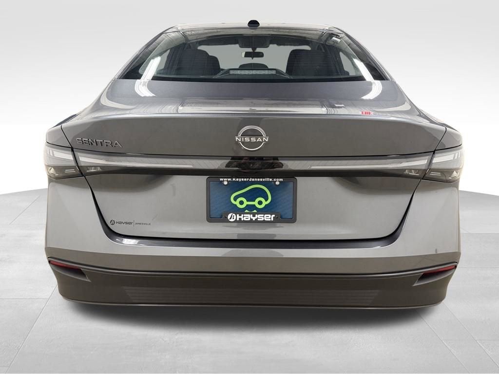 2026 Nissan Sentra SV - Photo 10