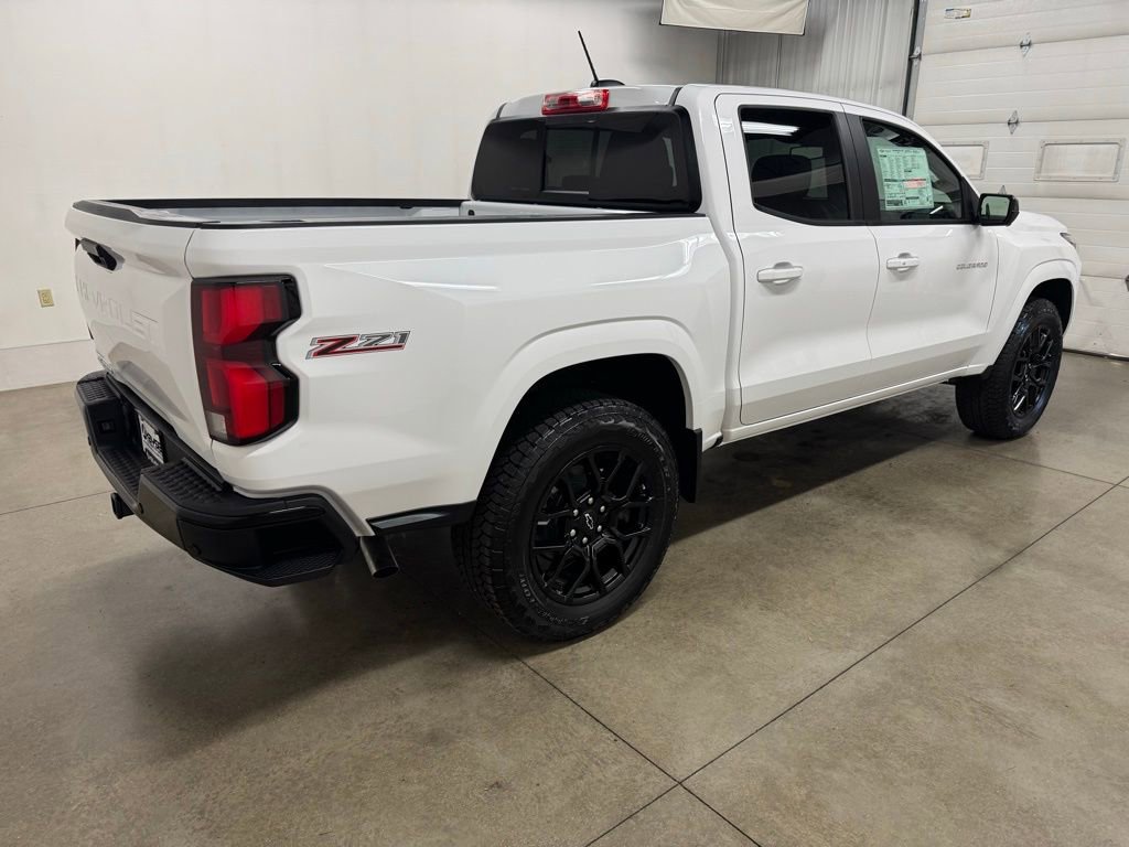 2026 Chevrolet Colorado Z71 - Photo 8