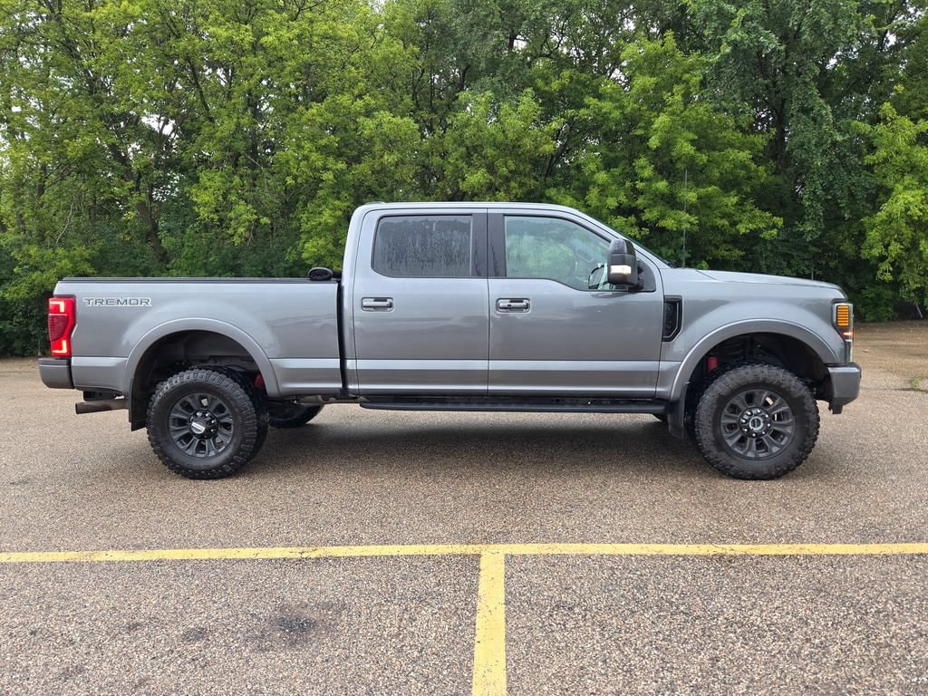 Used 2022 Ford F-250 Lariat Truck