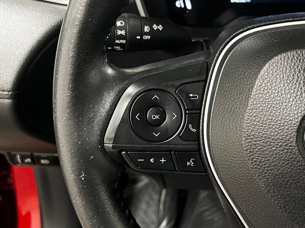 2023 Toyota Corolla Cross XLE - Photo 16
