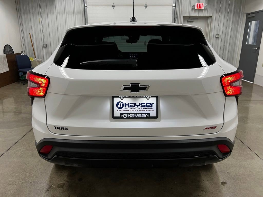 New 2026 Chevrolet Trax 1RS SUV