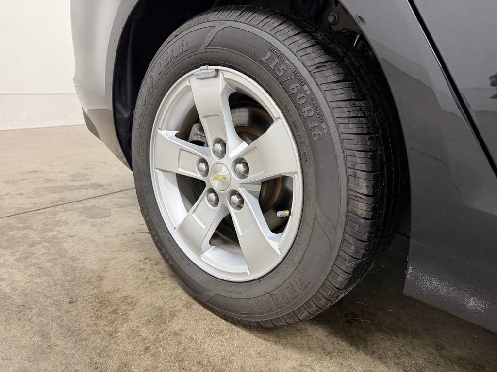 2015 Chevrolet Malibu 1LS - Photo 13