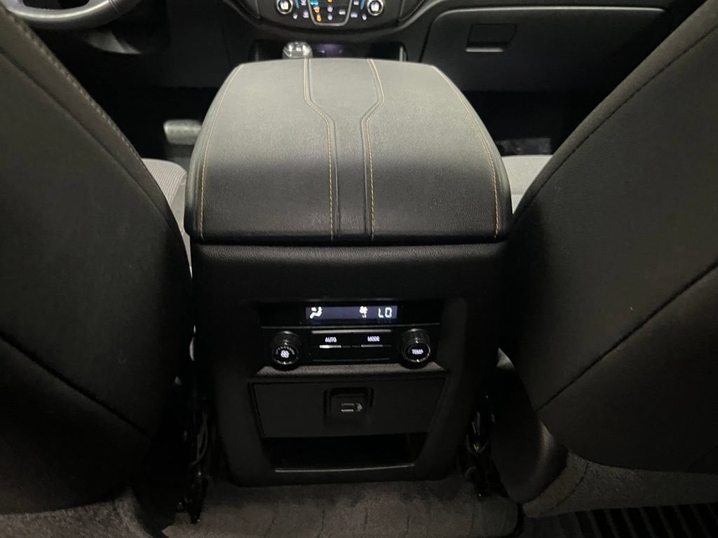 2019 Chevrolet Traverse 1LT - Photo 36