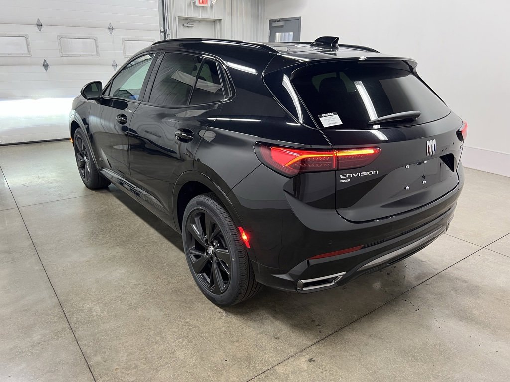 2025 Buick Envision Sport Touring photo 2