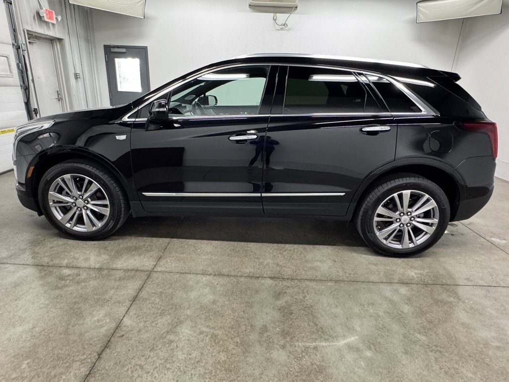 Used 2024 CADILLAC XT5 Premium Luxury SUV
