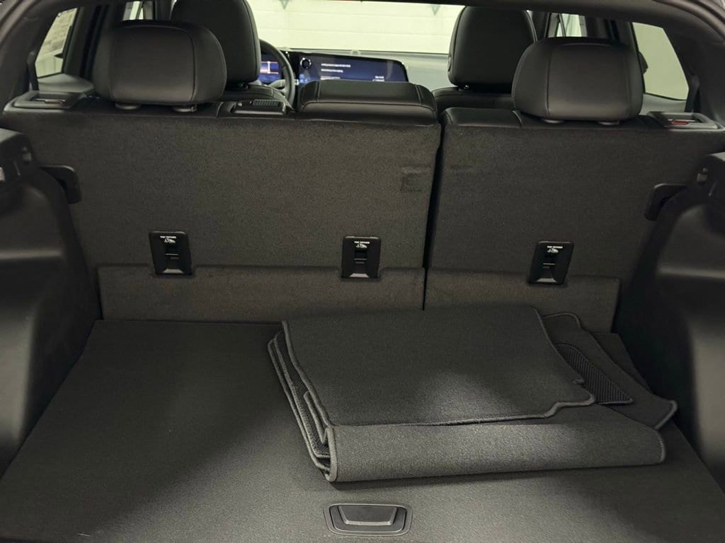 2025 Chevrolet Blazer EV RS - Photo 17