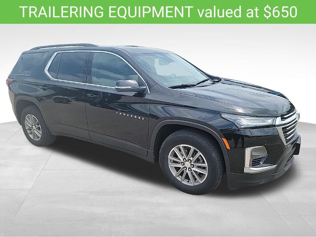 Used 2023 Chevrolet Traverse LT Cloth SUV