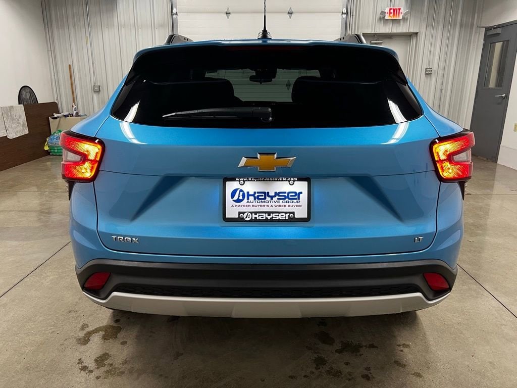 New 2026 Chevrolet Trax LT SUV