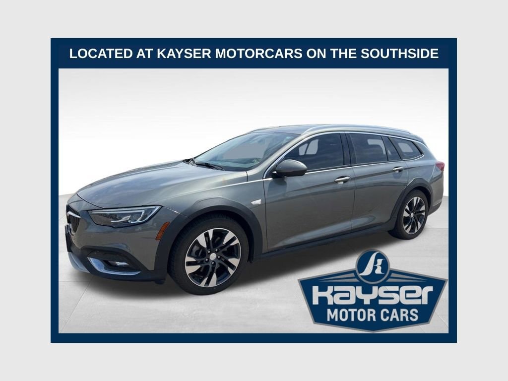 2019 Buick Regal Essence AWD's photo