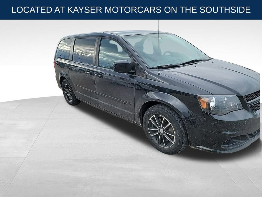 2016 Dodge Grand Caravan SE Plus's photo