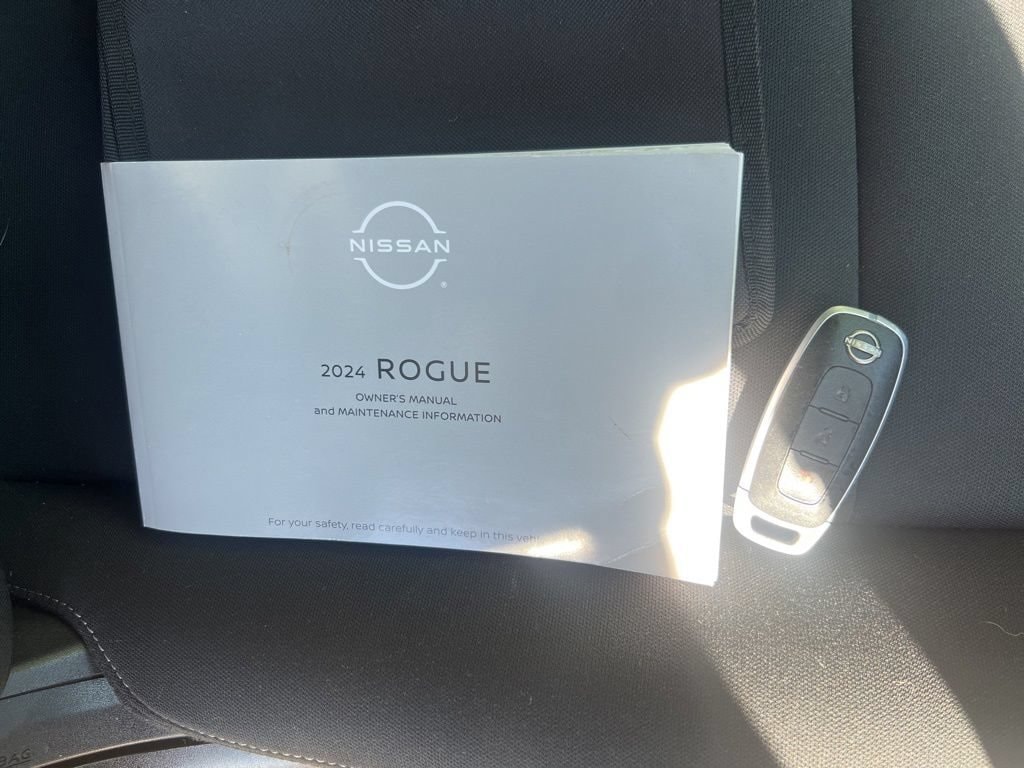 2024 Nissan Rogue S - Photo 39