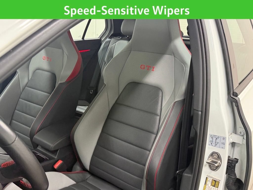 2024 Volkswagen Golf GTI SE - Photo 37