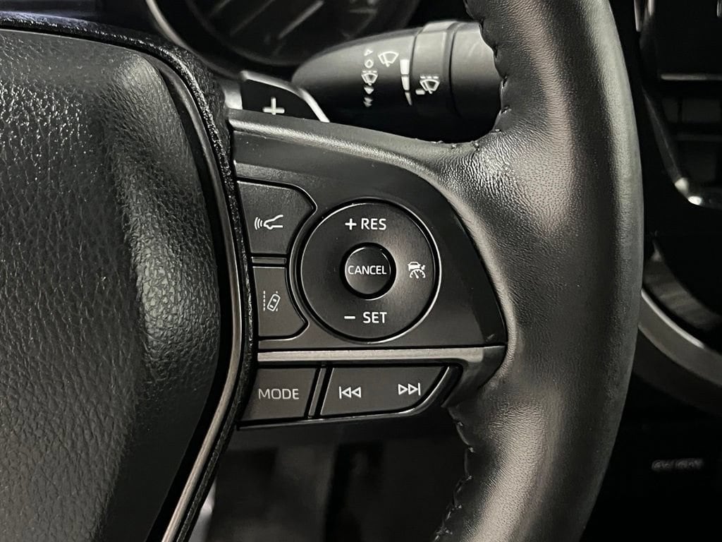 2024 Toyota Camry SE - Photo 13