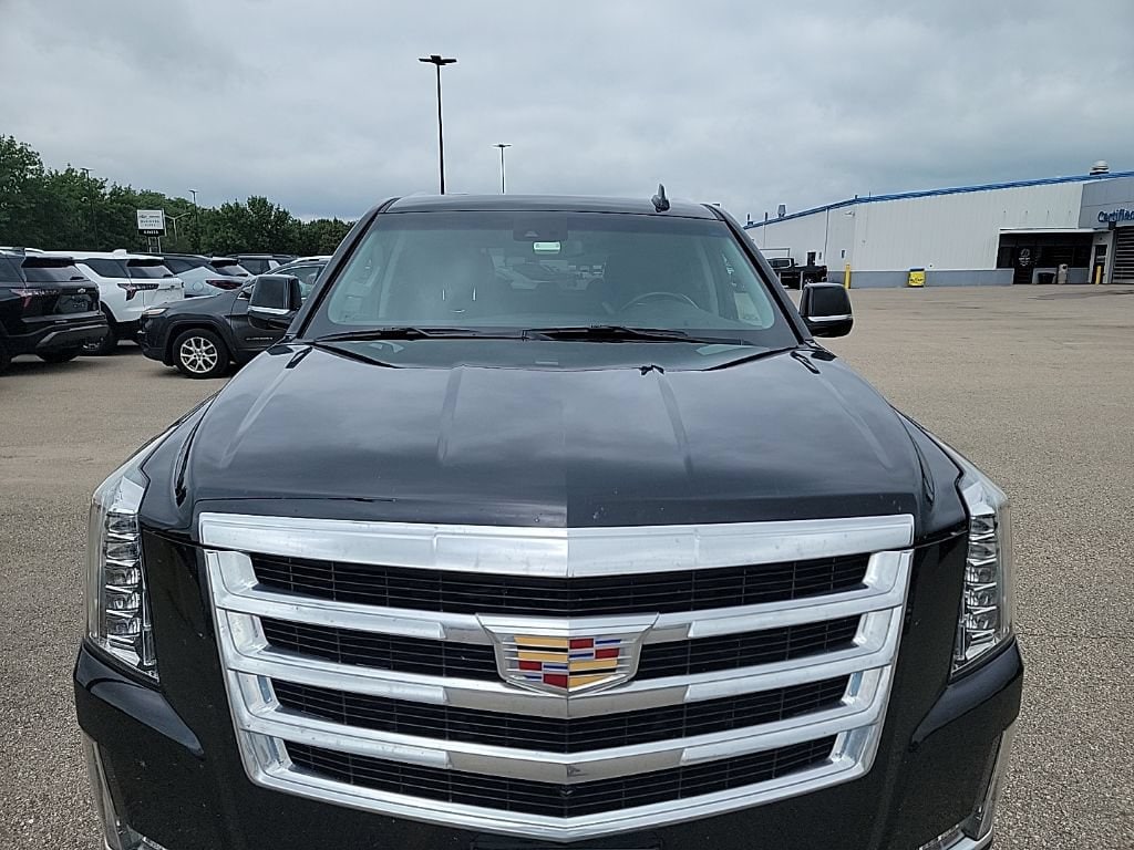 Used 2019 CADILLAC Escalade Luxury SUV