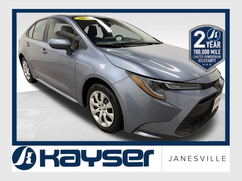2024 Toyota Corolla LE's photo