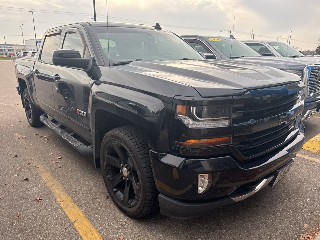 2016 Chevrolet Silverado 1500 LT photo 4