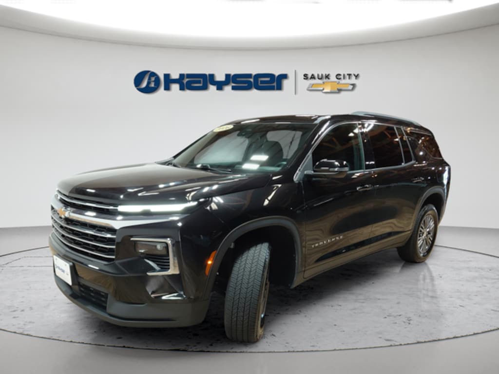 Used 2026 Chevrolet Traverse LT SUV