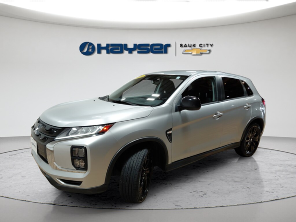 Used 2025 Mitsubishi Outlander Sport 2.0 LE SUV