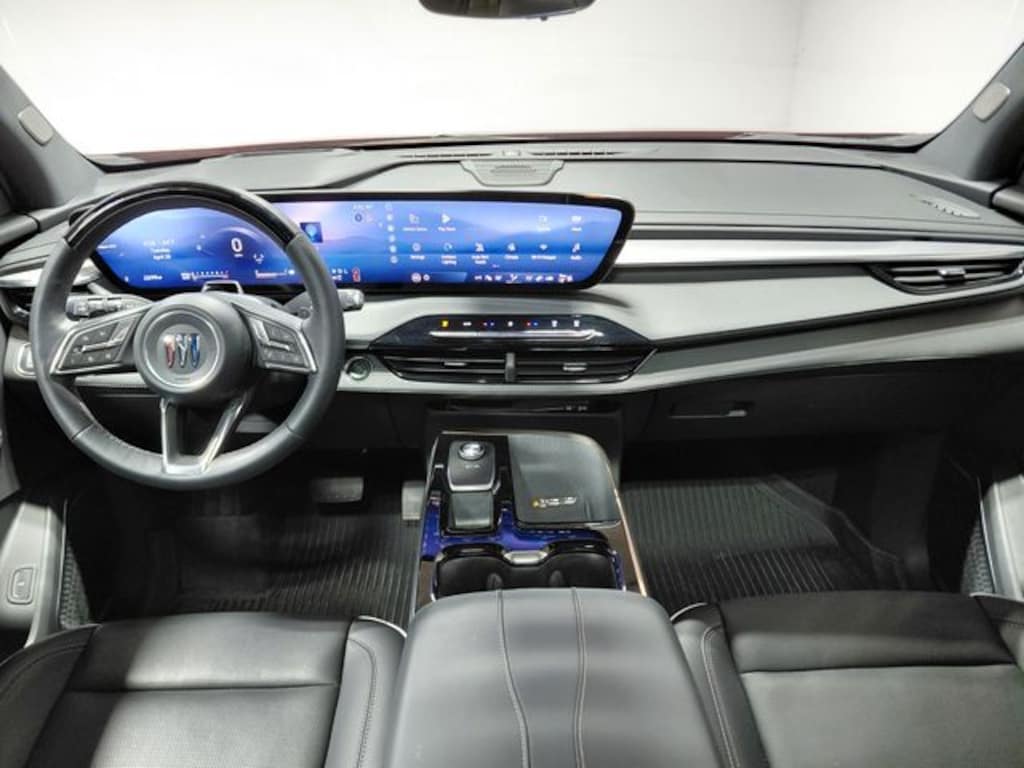 Used 2025 Buick Enclave Avenir SUV
