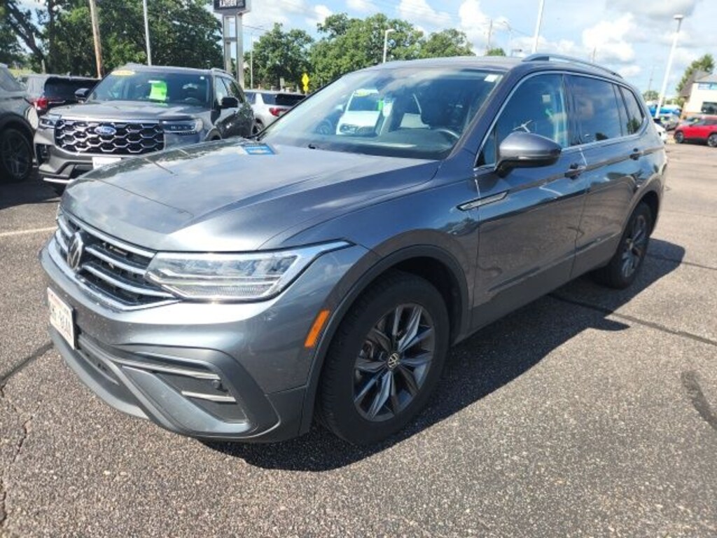Certified 2022 Volkswagen Tiguan 2.0T SE SUV