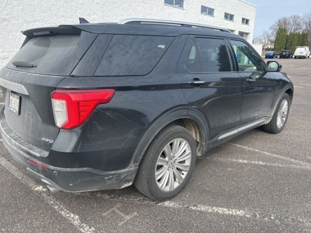 Certified 2022 Ford Explorer Limited SUV