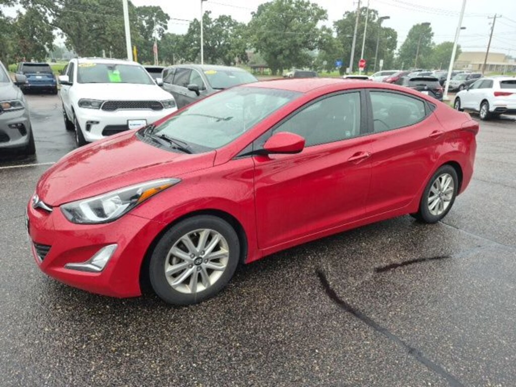 Used 2015 Hyundai Elantra SE Sedan
