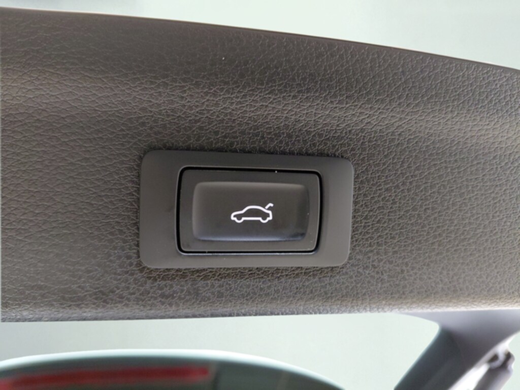 Used 2025 Audi Q3 Premium SUV