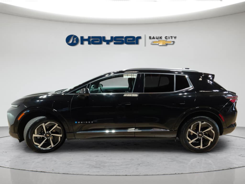 Used 2025 Chevrolet Equinox EV LT SUV