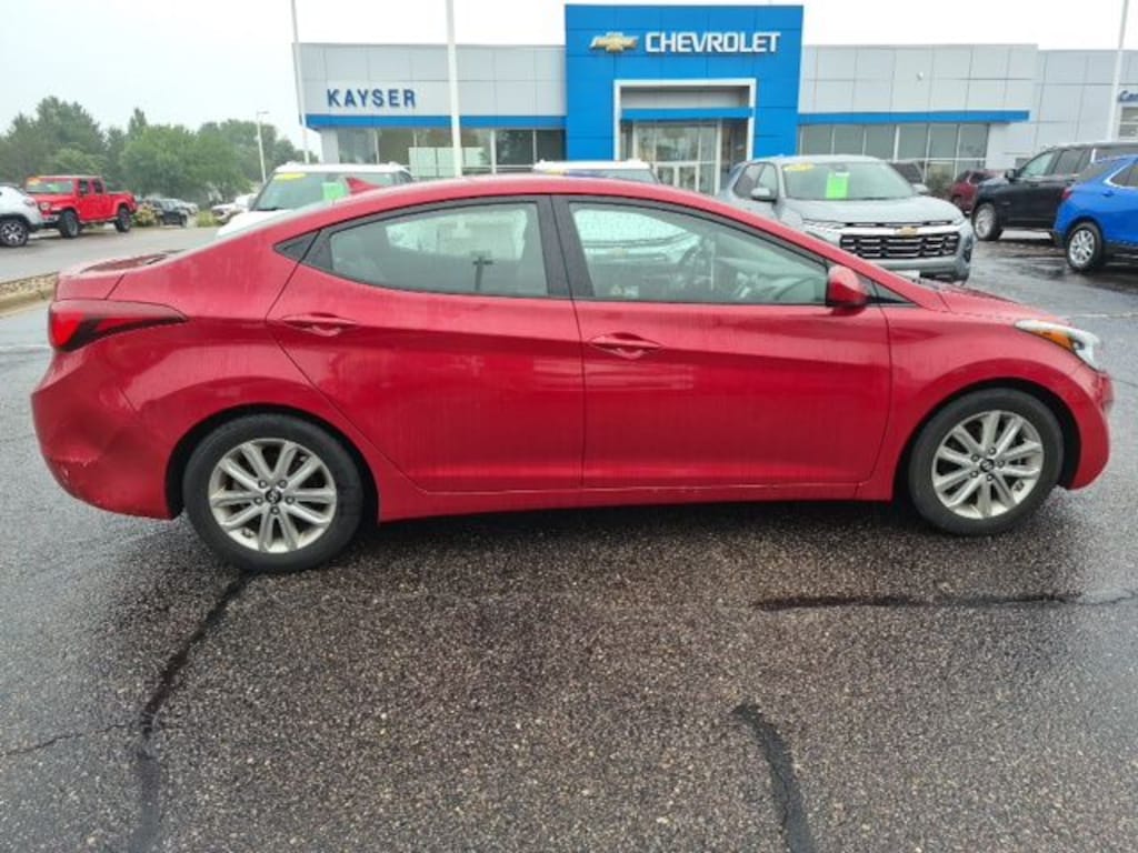 Used 2015 Hyundai Elantra SE Sedan