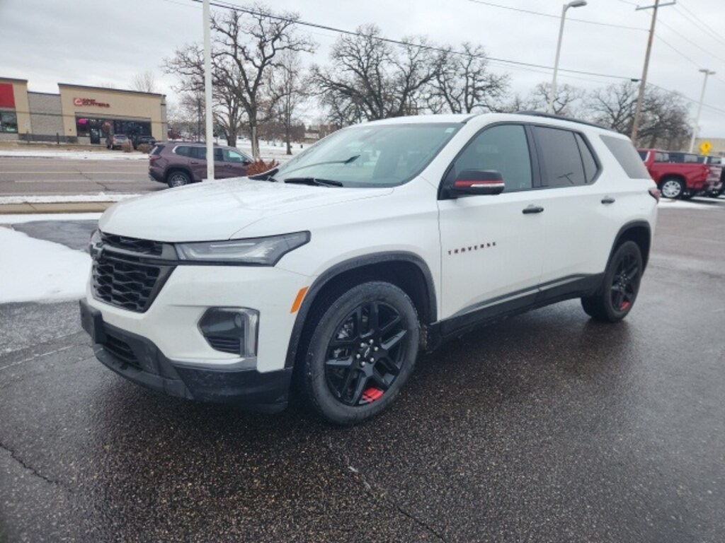 Used 2023 Chevrolet Traverse Premier SUV