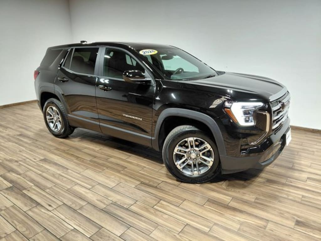 Used 2026 GMC Terrain Elevation SUV