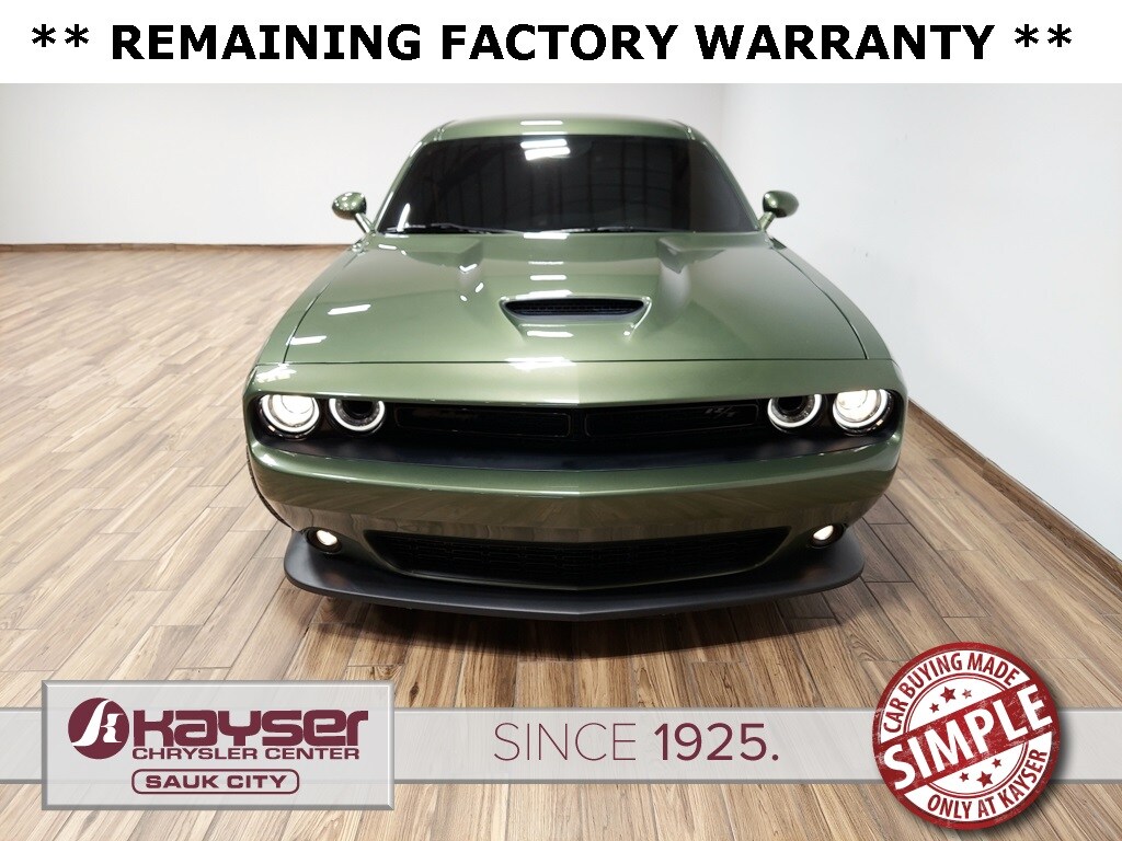 2022 Dodge Challenger R/T photo 2