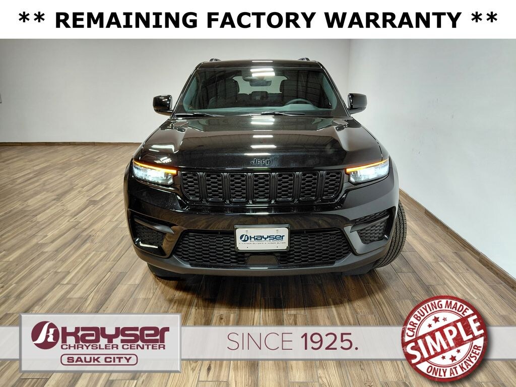 Used 2025 Jeep Grand Cherokee Laredo SUV