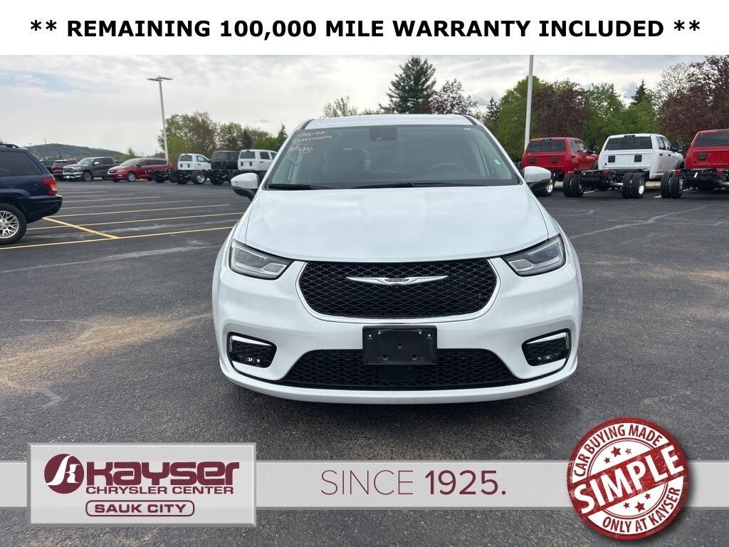 Used 2023 Chrysler Pacifica Touring L Van Passenger Van
