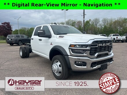 2025 Ram 5500 Chassis Cab TRADESMAN  CREW  4X4 60' CA Pickup