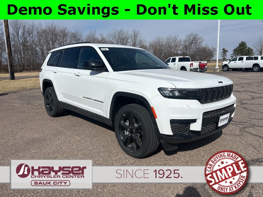 2025 Jeep Grand Cherokee L Altitude's photo