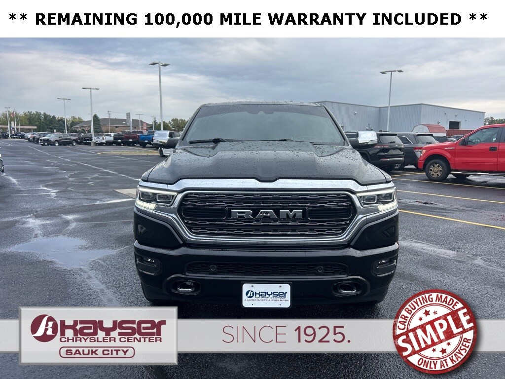 2022 Ram 1500 Limited photo 2