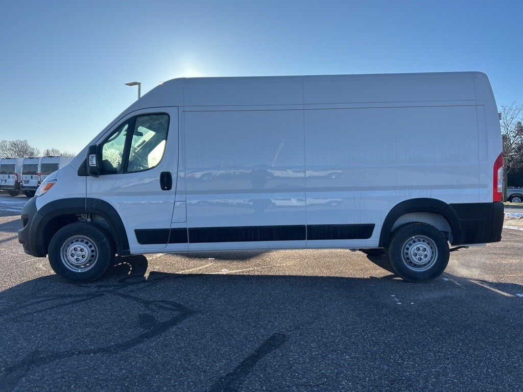 2025 Ram ProMaster 2500 photo 4