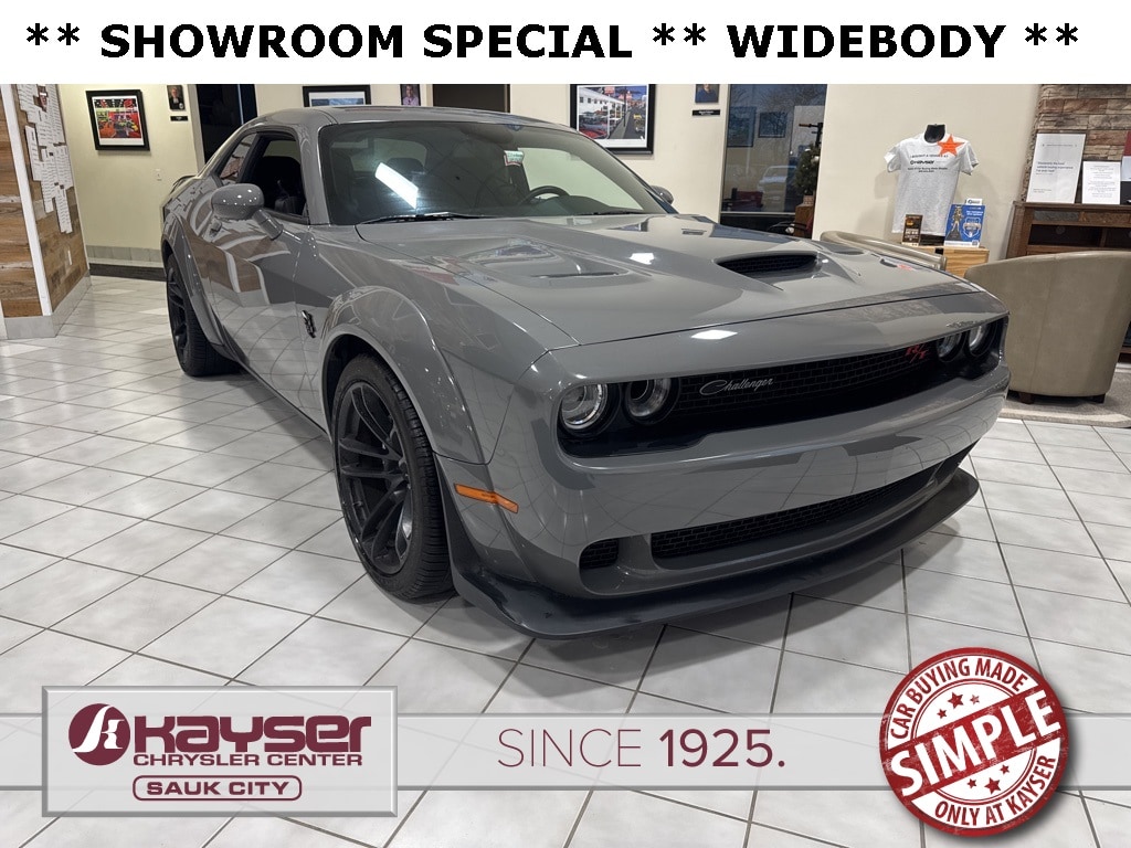 2023 Dodge Challenger R/T's photo