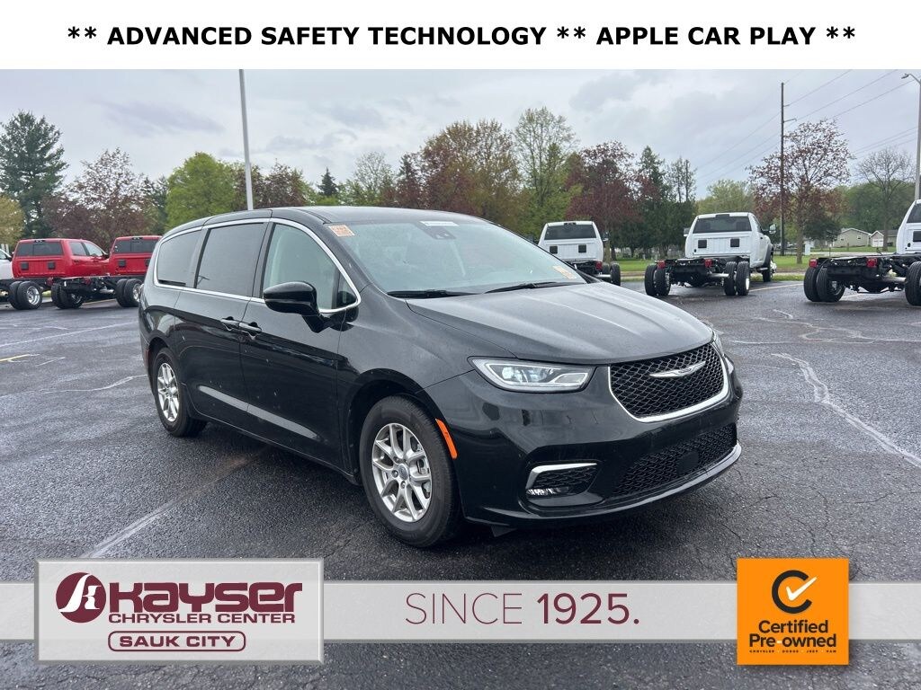 Used 2024 Chrysler Pacifica Touring L Van Passenger Van