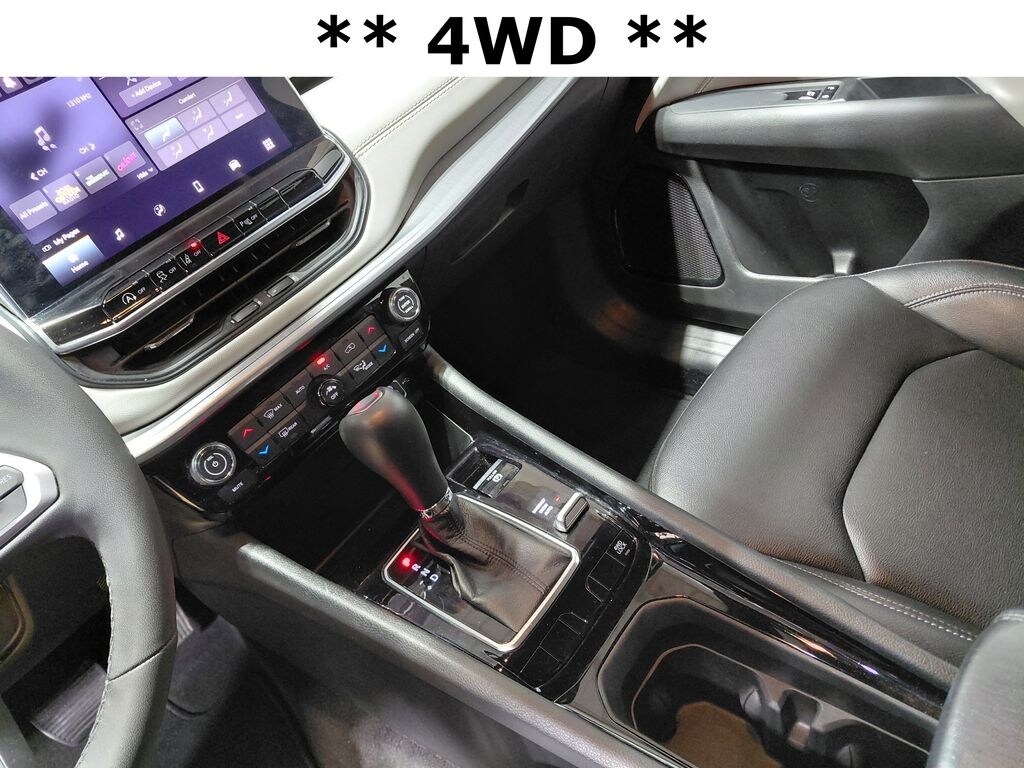 Used 2025 Jeep Compass Limited SUV