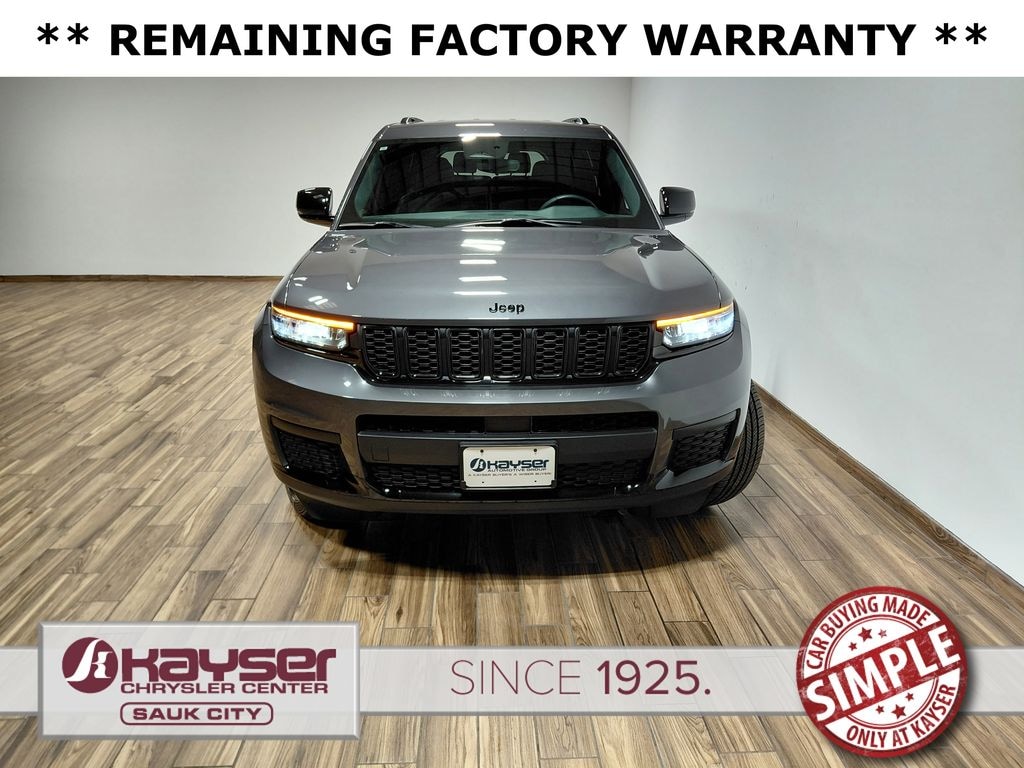 Used 2024 Jeep Grand Cherokee L Laredo SUV