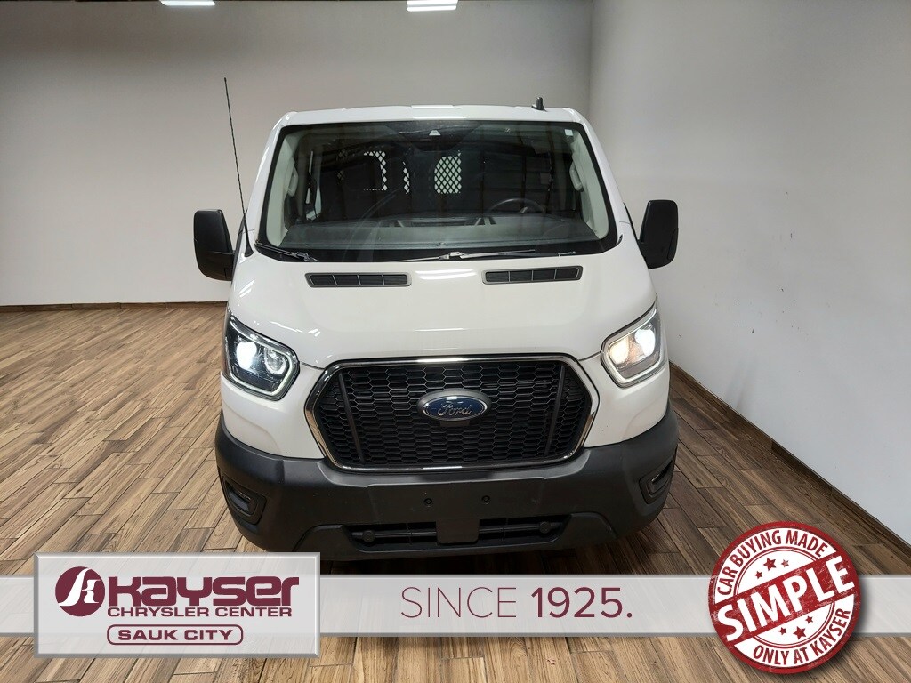 2023 Ford Transit photo 2