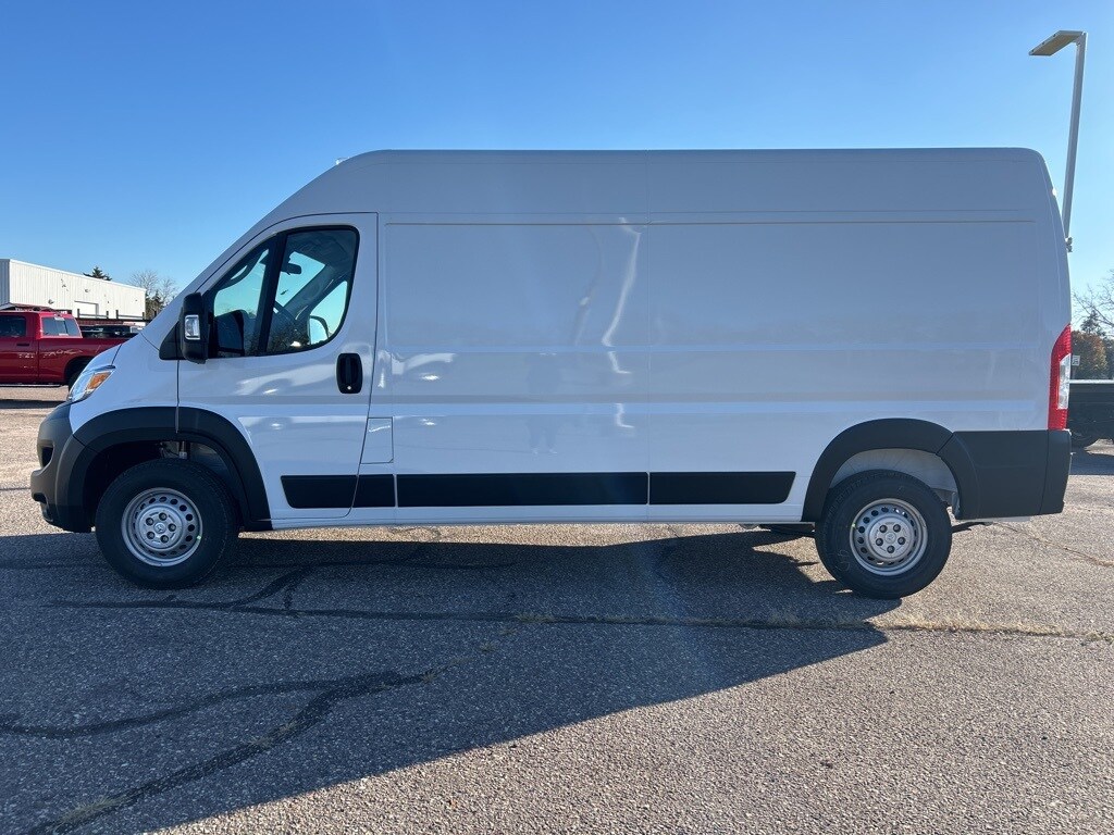 2025 Ram ProMaster 2500 photo 3