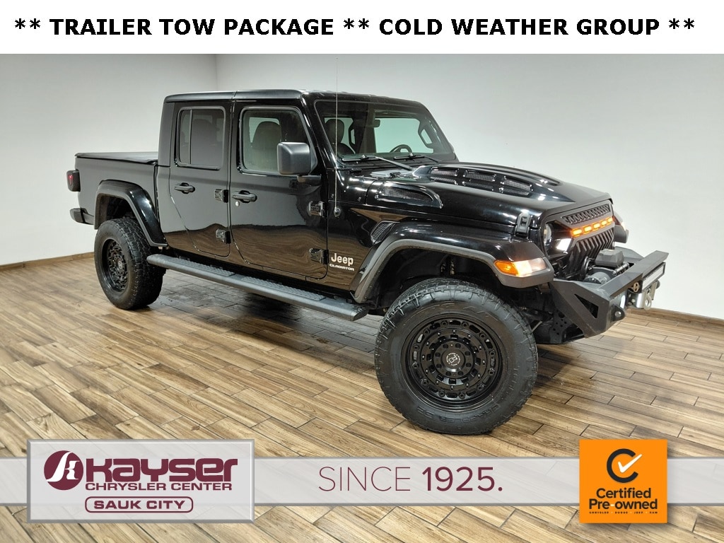 2022 Jeep Gladiator Overland's photo