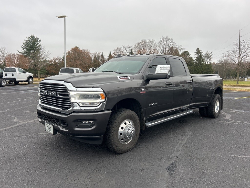 2024 Ram 3500 Laramie photo 2