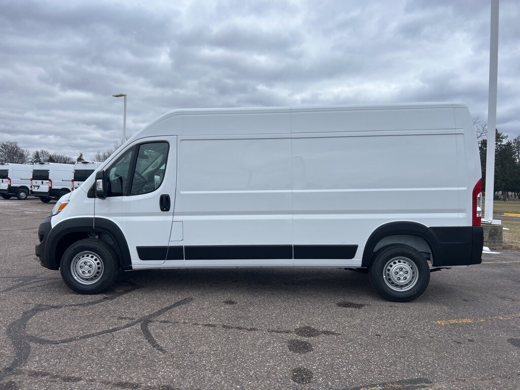 2025 Ram ProMaster 2500 photo 4