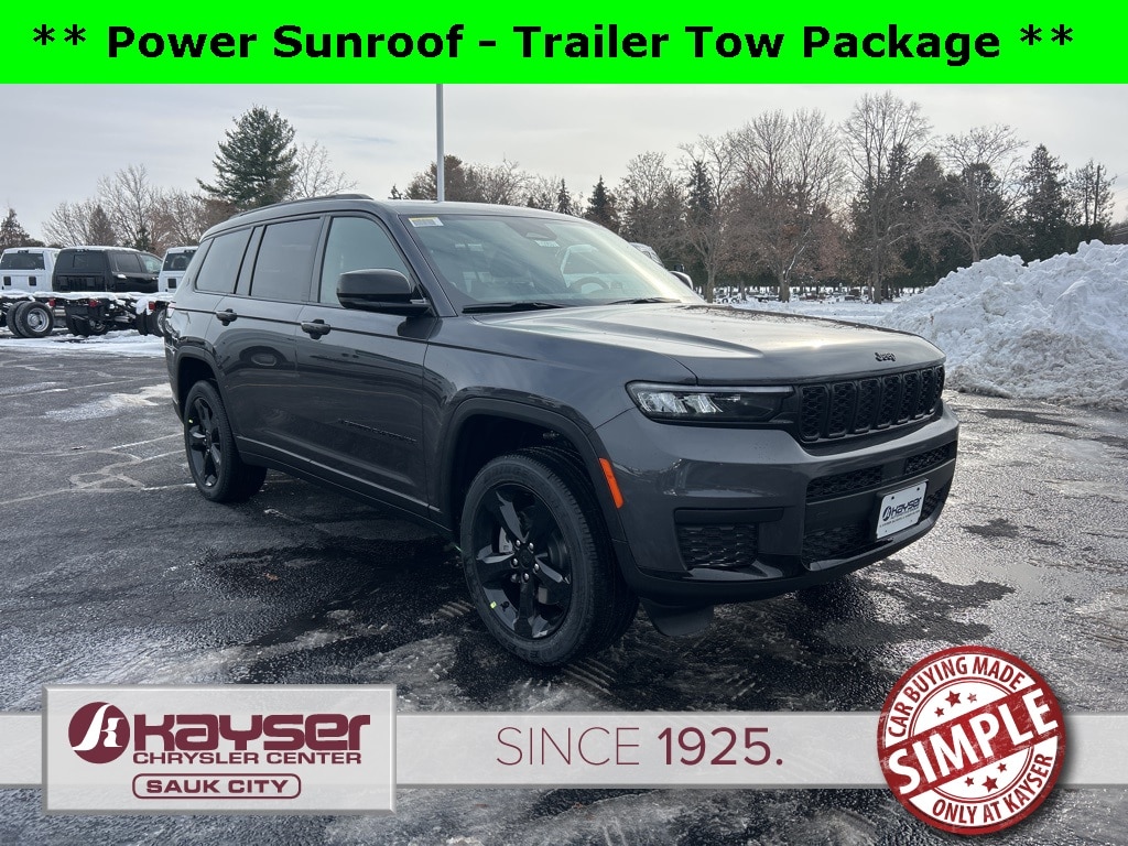 2025 Jeep Grand Cherokee L Altitude's photo